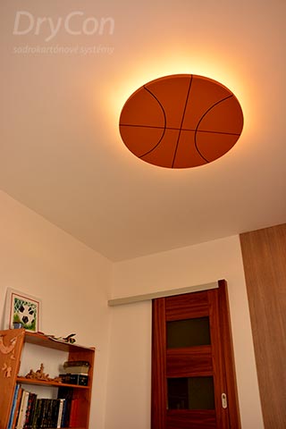 Kruhový strop zo sadrokartónu v tvare lopty