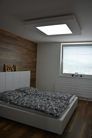 Svetelný sadrokartónový strop do spálne